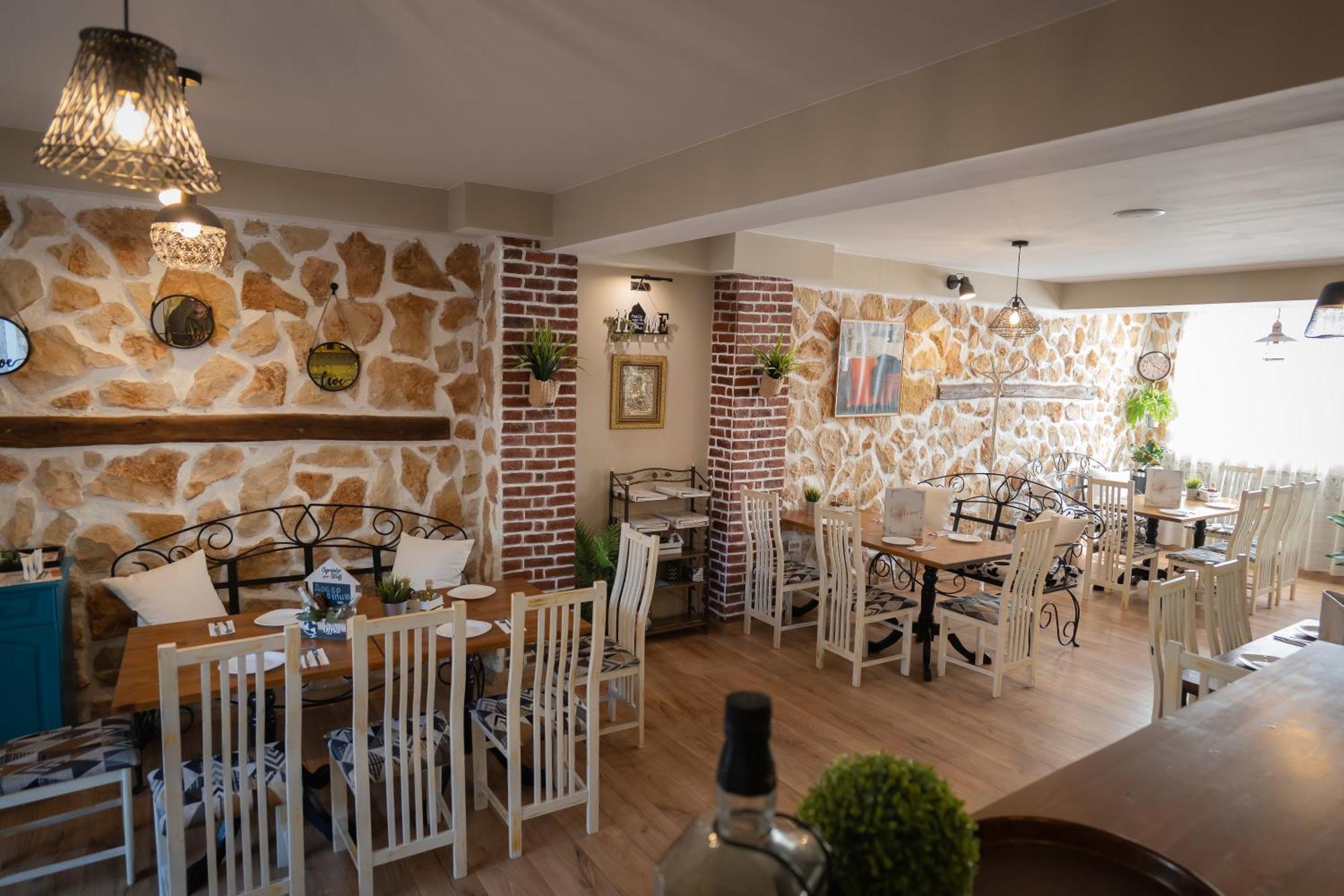 Hotel Rodos House Pomorie Exterior foto